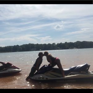 Meet your Posher, Seth